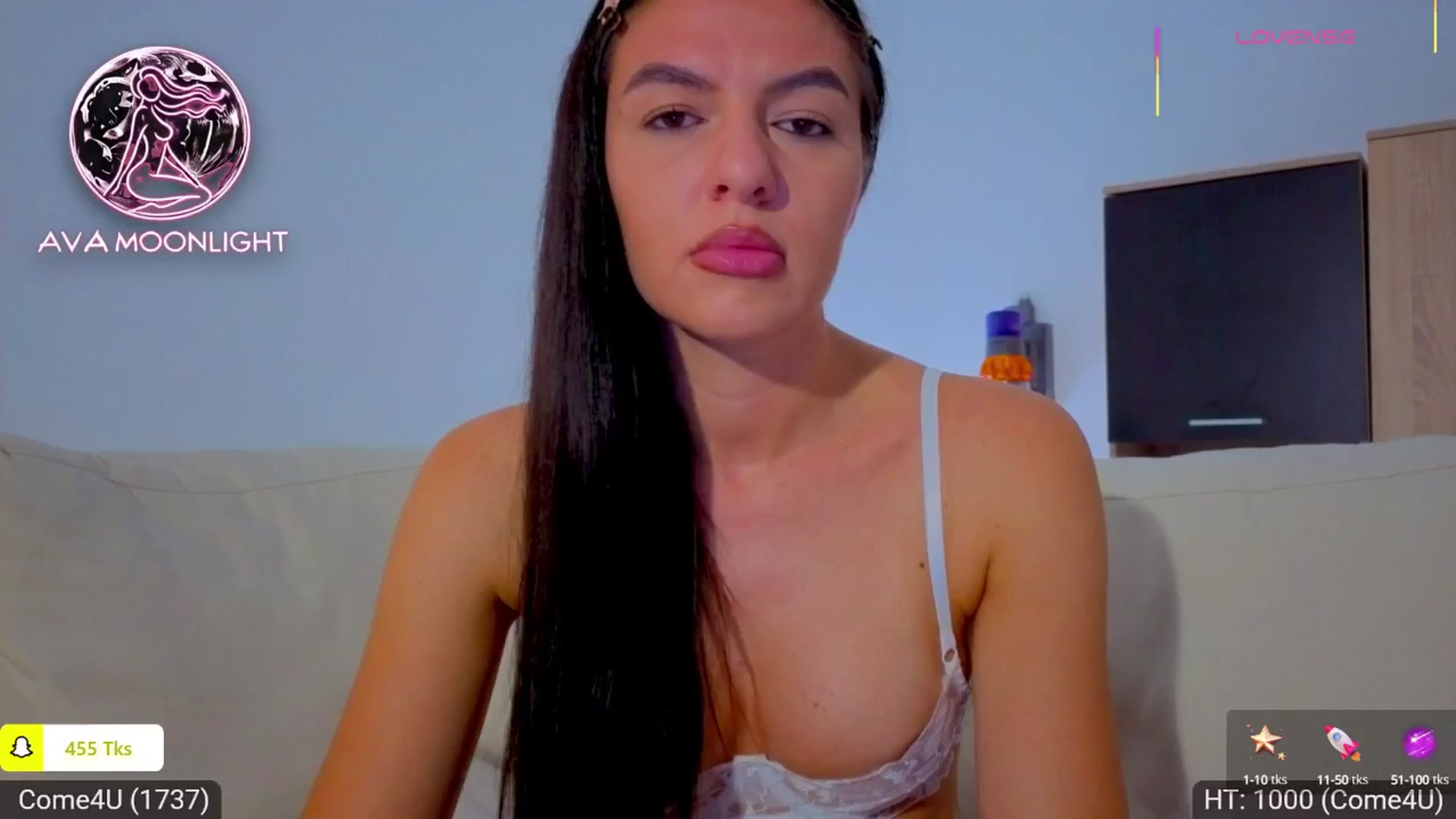 Gallery image thumbnail from AvaMoonlight's myfreecams stream on, 09/23/2025, 24:18 image 5 of 20