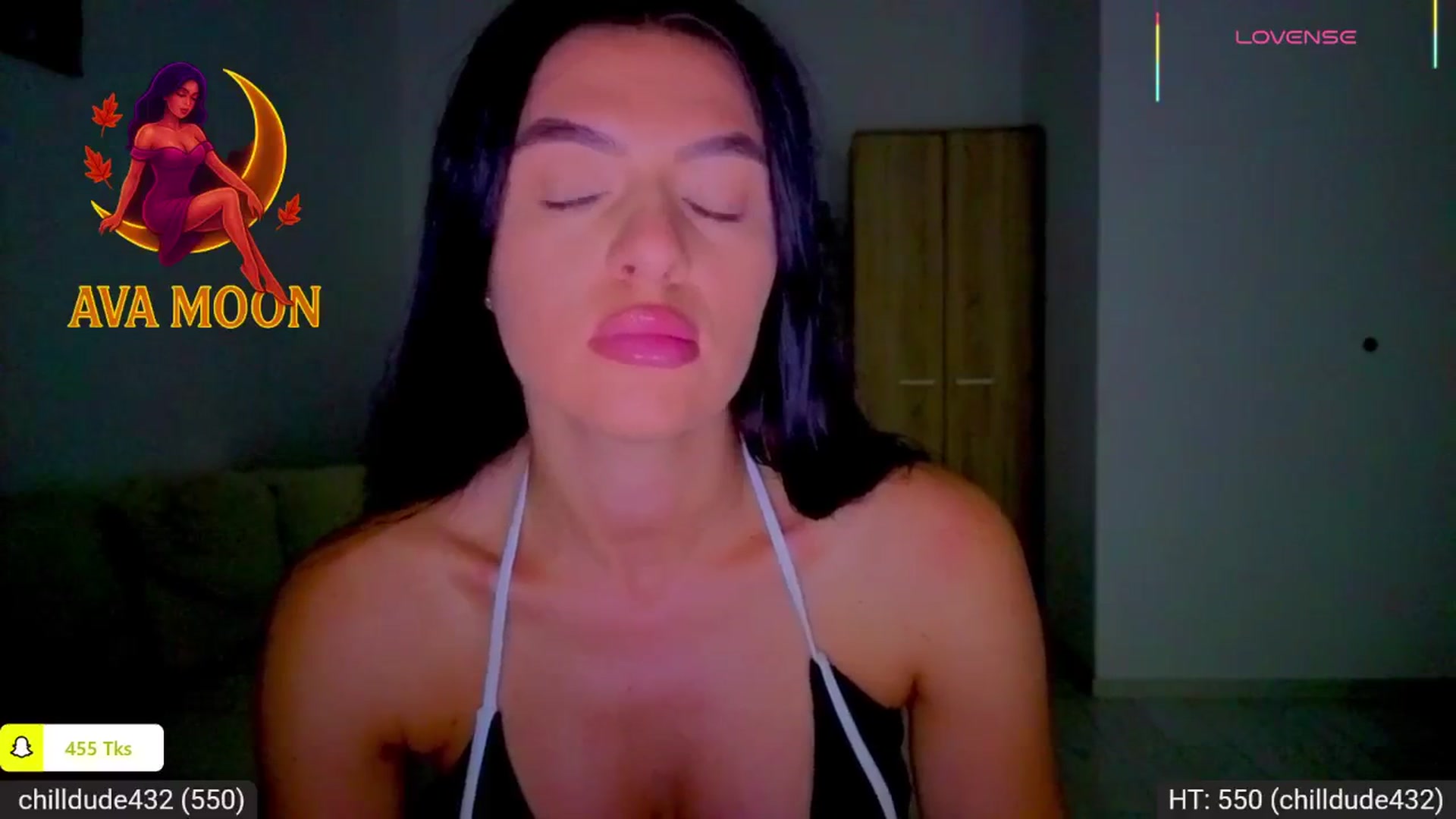 Gallery image thumbnail from AvaMoonlight's myfreecams stream on, 09/24/2025, 16:07 image 12 of 20