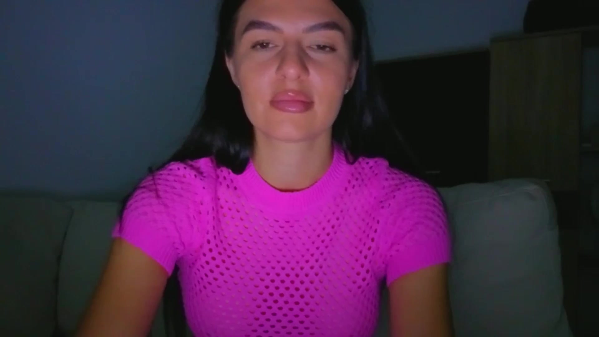 Gallery image thumbnail from AvaMoonlight's myfreecams stream on, 09/28/2025, 16:05 image 18 of 20