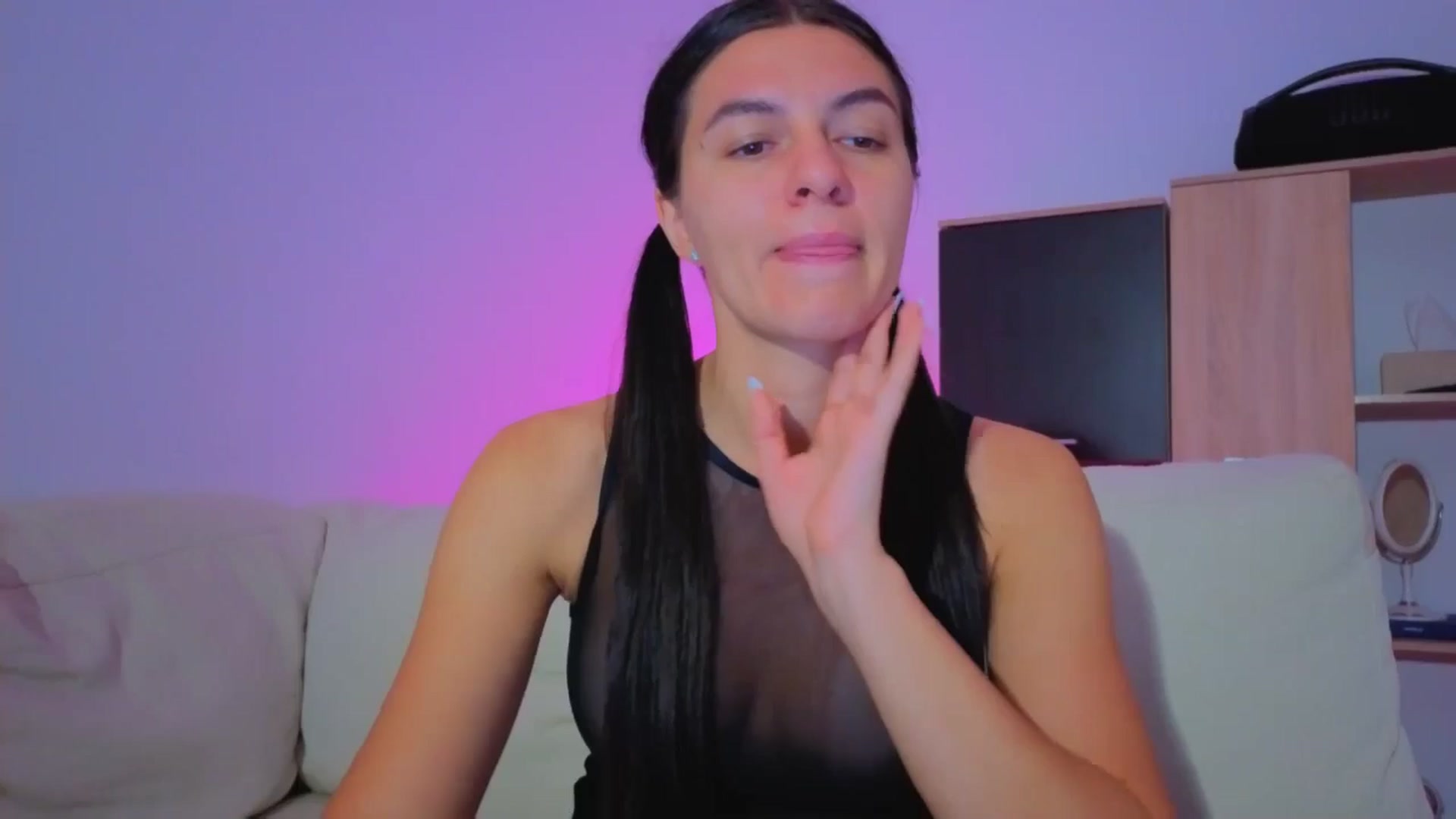 Gallery image thumbnail from AvaMoonlight's myfreecams stream on, 09/30/2025, 24:04 image 2 of 20