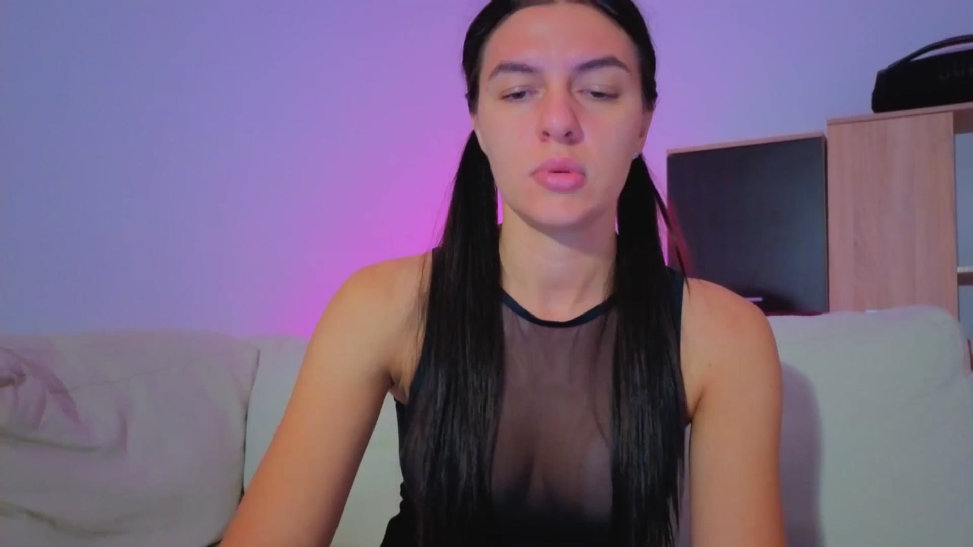 Gallery image thumbnail from AvaMoonlight's myfreecams stream on, 09/30/2025, 24:04 image 8 of 20
