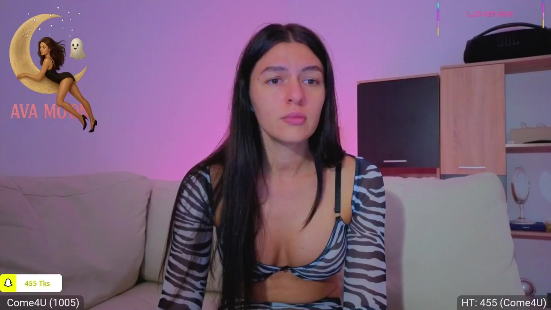 Gallery image thumbnail from AvaMoonlight's myfreecams stream on, 10/01/2025, 16:05 image 16 of 20