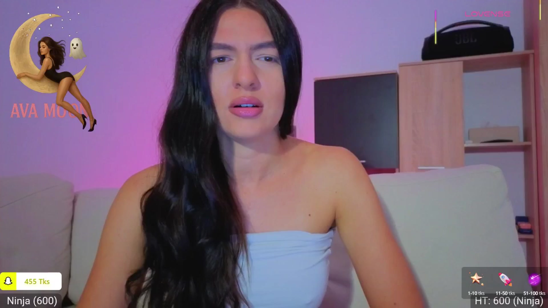 Gallery image thumbnail from AvaMoonlight's myfreecams stream on, 10/04/2025, 16:04 image 14 of 20