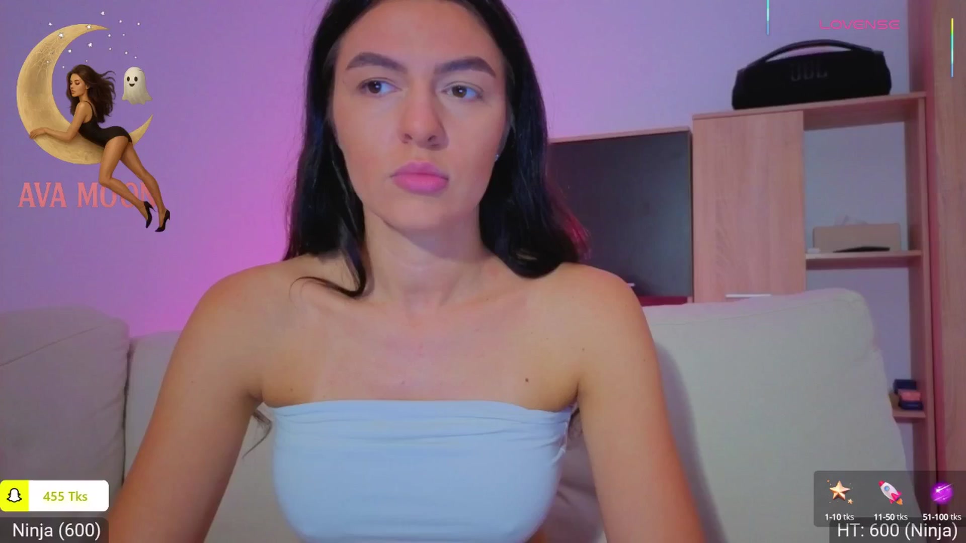 Gallery image thumbnail from AvaMoonlight's myfreecams stream on, 10/04/2025, 16:04 image 11 of 20
