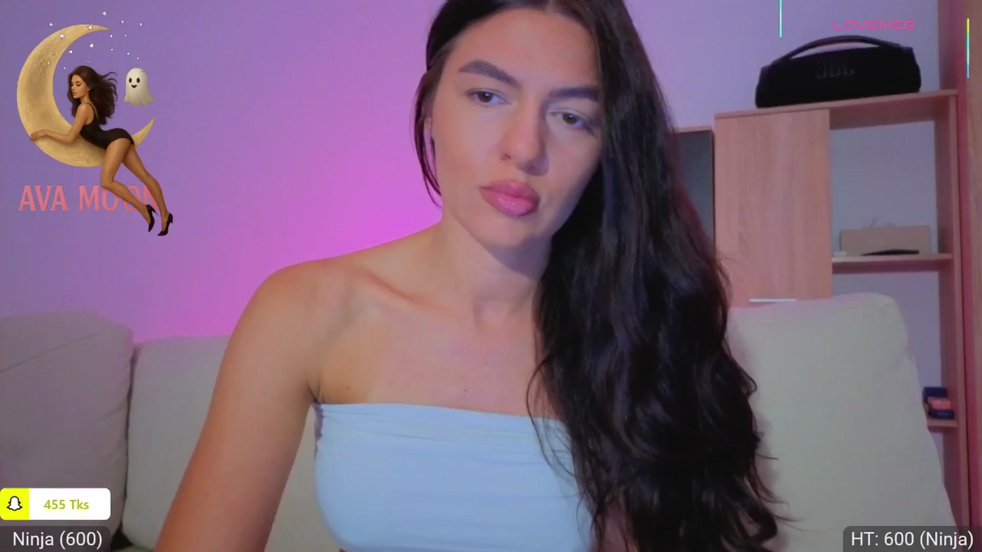 Gallery image thumbnail from AvaMoonlight's myfreecams stream on, 10/04/2025, 16:04 image 13 of 20