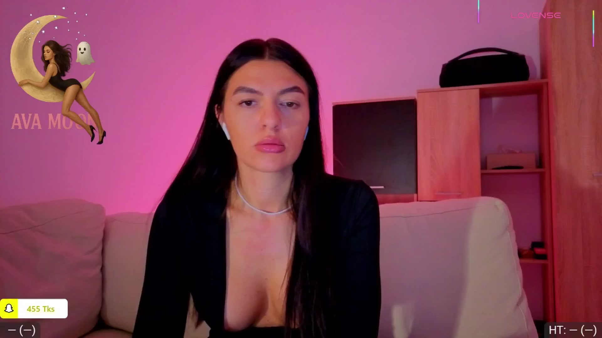 Gallery image thumbnail from AvaMoonlight's myfreecams stream on, 10/08/2025, 23:13 image 9 of 20