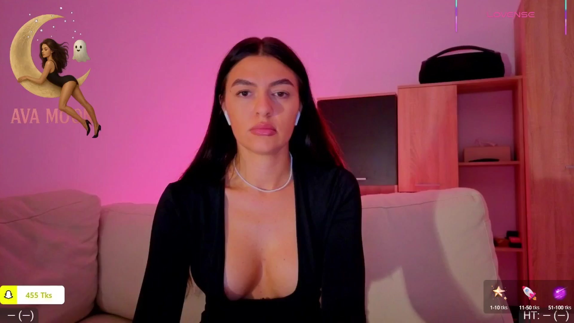 Gallery image thumbnail from AvaMoonlight's myfreecams stream on, 10/08/2025, 23:13 image 6 of 20