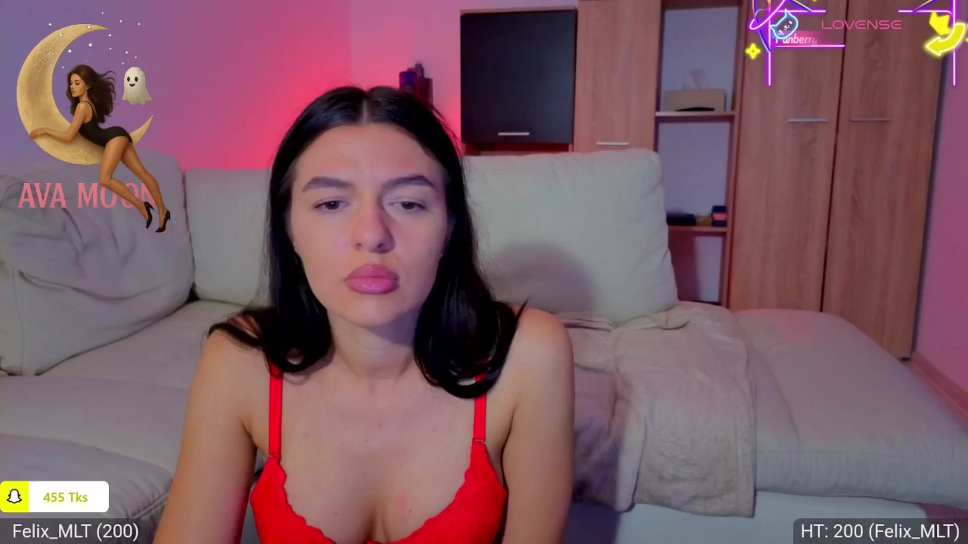 Gallery image thumbnail from AvaMoonlight's myfreecams stream on, 10/17/2025, 24:34 image 13 of 20