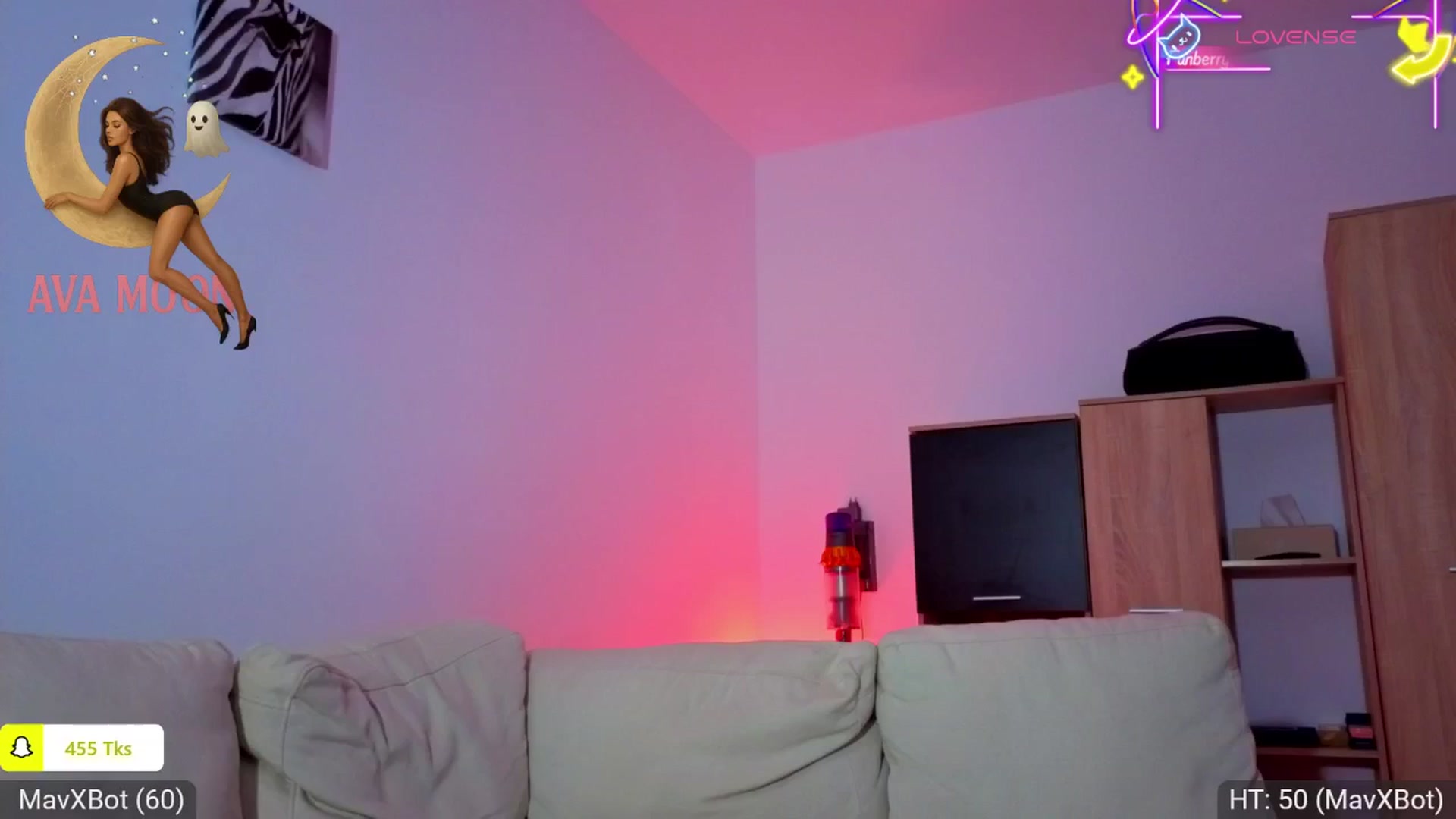 Gallery image thumbnail from AvaMoonlight's myfreecams stream on, 10/17/2025, 24:34 image 10 of 20