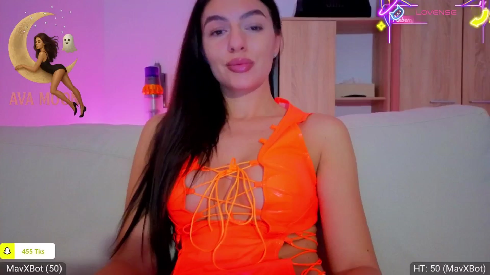 Gallery image thumbnail from AvaMoonlight's myfreecams stream on, 10/20/2025, 24:13 image 13 of 20