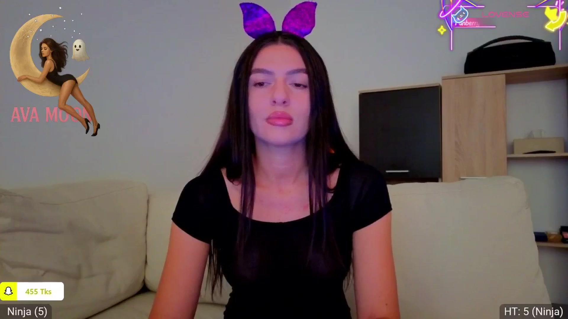 Gallery image thumbnail from AvaMoonlight's myfreecams stream on, 10/20/2025, 16:04 image 7 of 20
