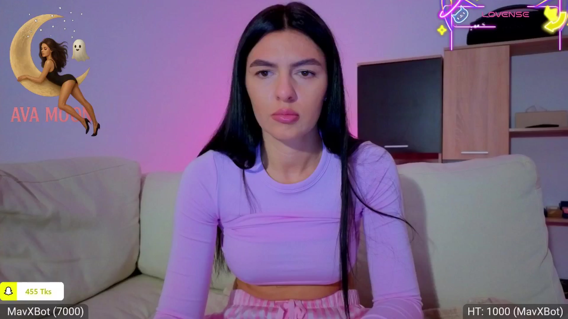 Gallery image thumbnail from AvaMoonlight's myfreecams stream on, 10/22/2025, 16:00 image 13 of 20