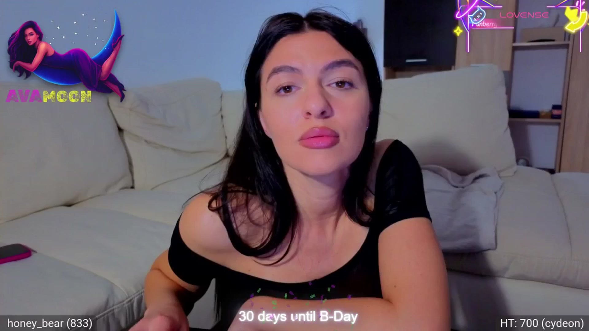 Gallery image thumbnail from AvaMoonlight's myfreecams stream on, 11/10/2025, 24:00 image 9 of 20