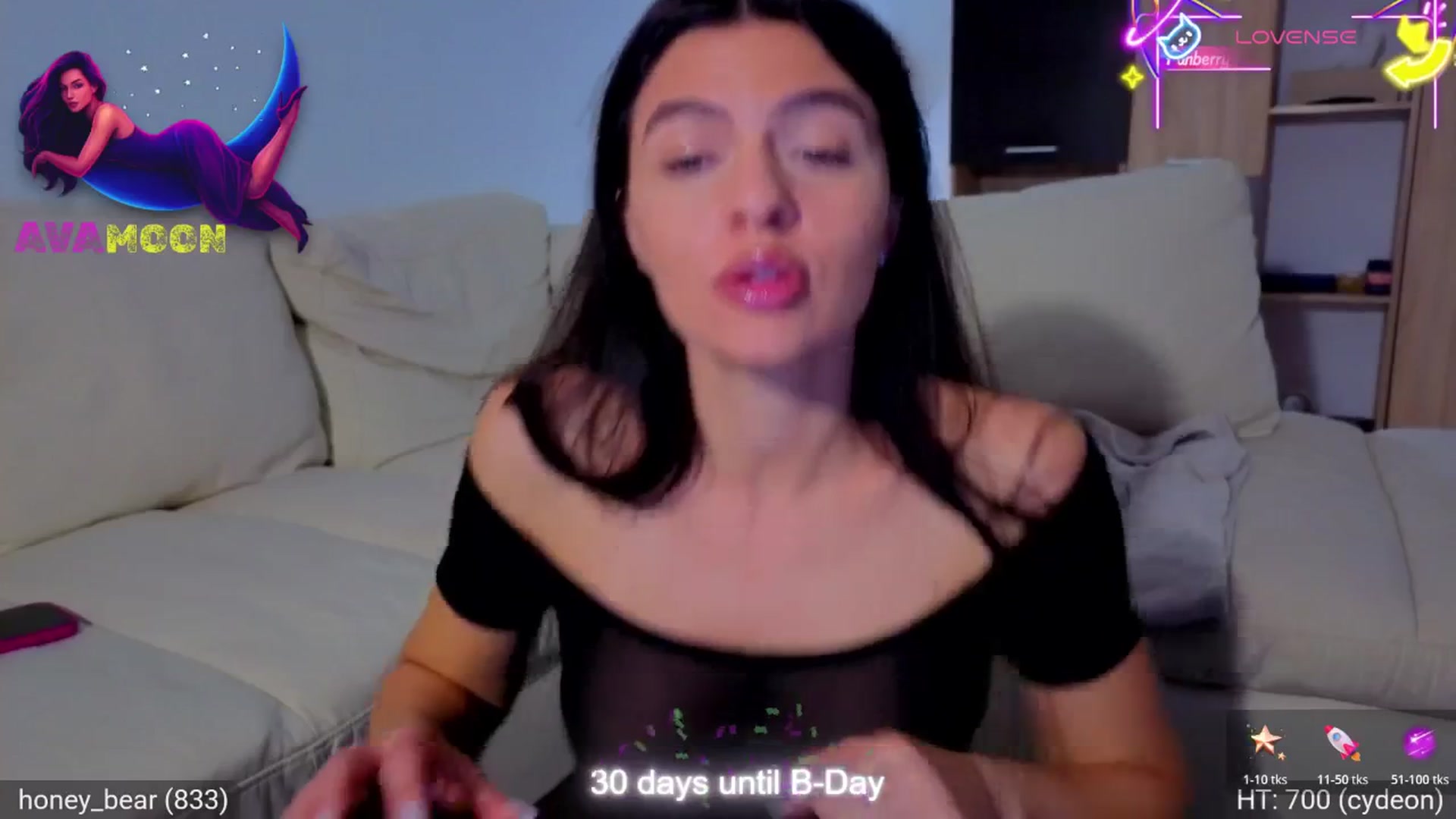 Gallery image thumbnail from AvaMoonlight's myfreecams stream on, 11/10/2025, 24:00 image 8 of 20