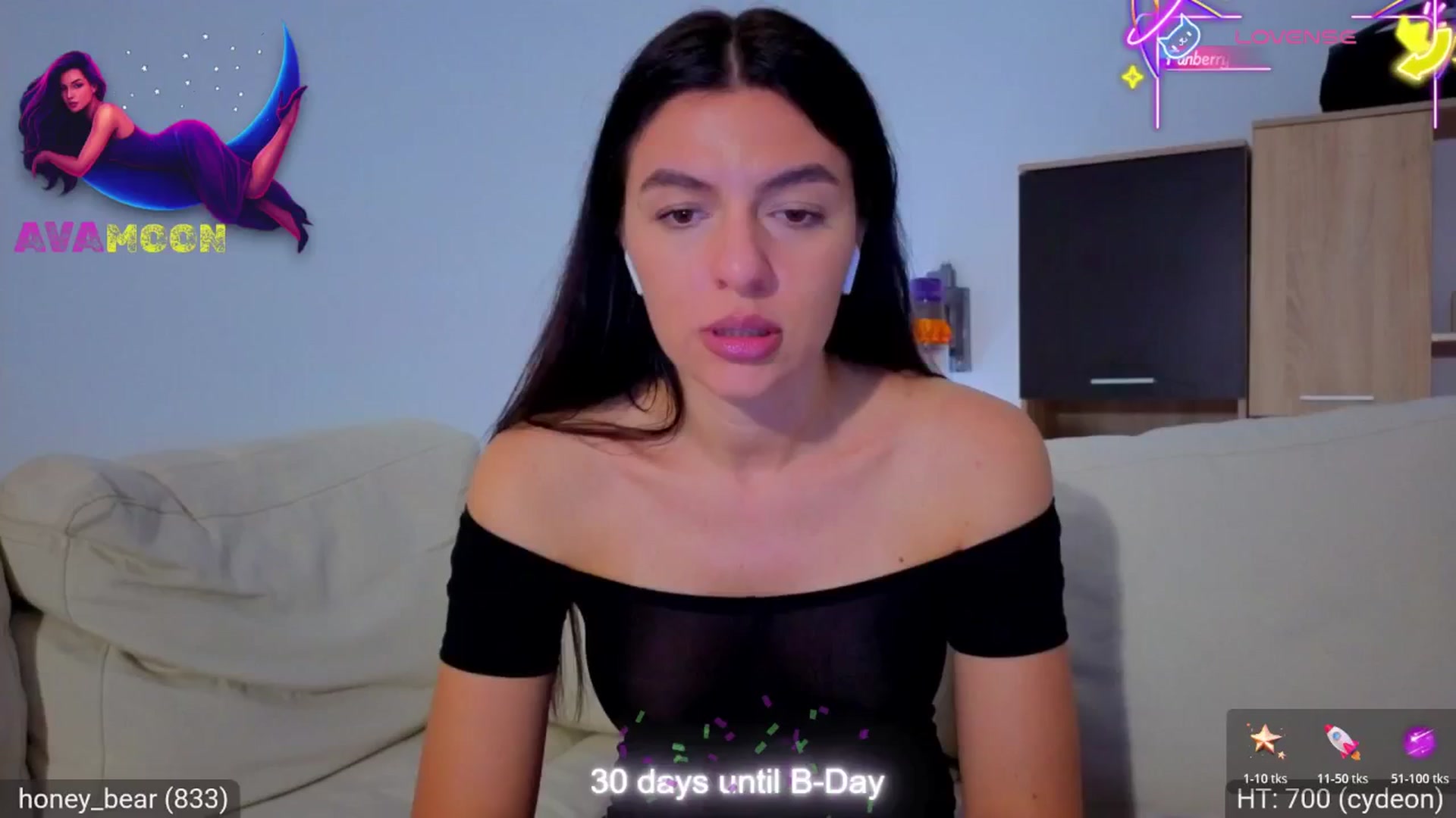 Gallery image thumbnail from AvaMoonlight's myfreecams stream on, 11/10/2025, 01:24 image 14 of 20