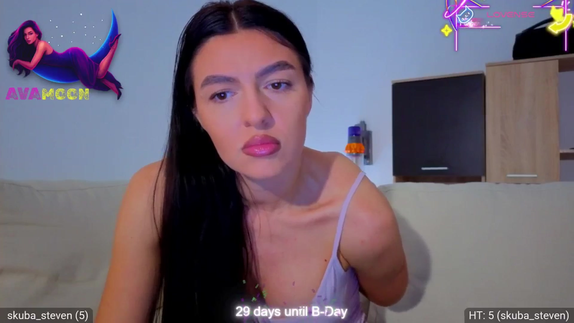 Gallery image thumbnail from AvaMoonlight's myfreecams stream on, 11/10/2025, 17:04 image 11 of 20
