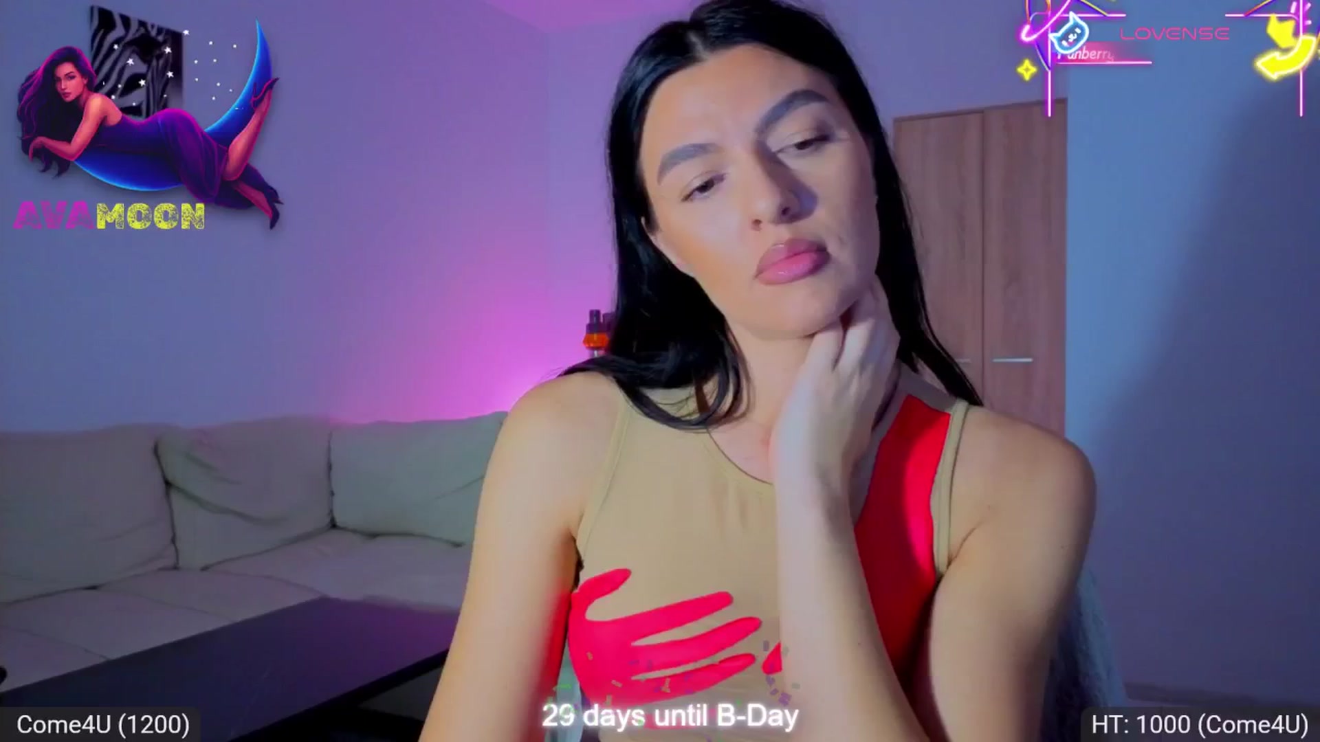Gallery image thumbnail from AvaMoonlight's myfreecams stream on, 11/11/2025, 17:04 image 8 of 20