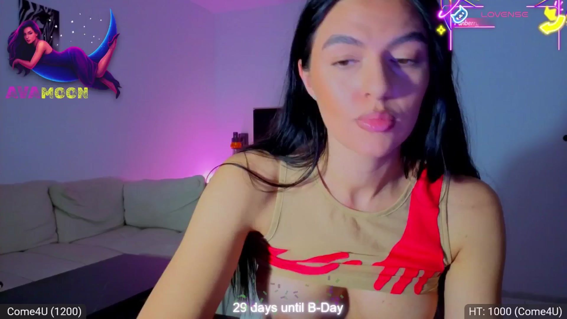 Gallery image thumbnail from AvaMoonlight's myfreecams stream on, 11/11/2025, 17:04 image 1 of 20