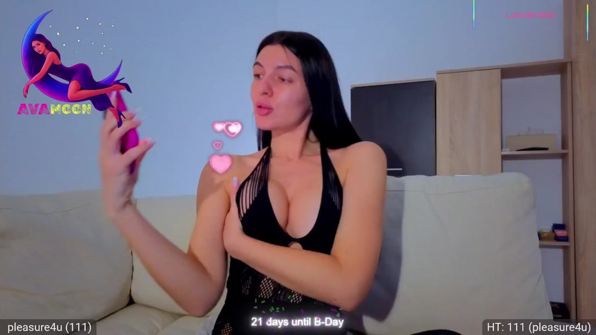 Gallery image thumbnail from AvaMoonlight's myfreecams stream on, 11/19/2025, 24:03 image 4 of 20