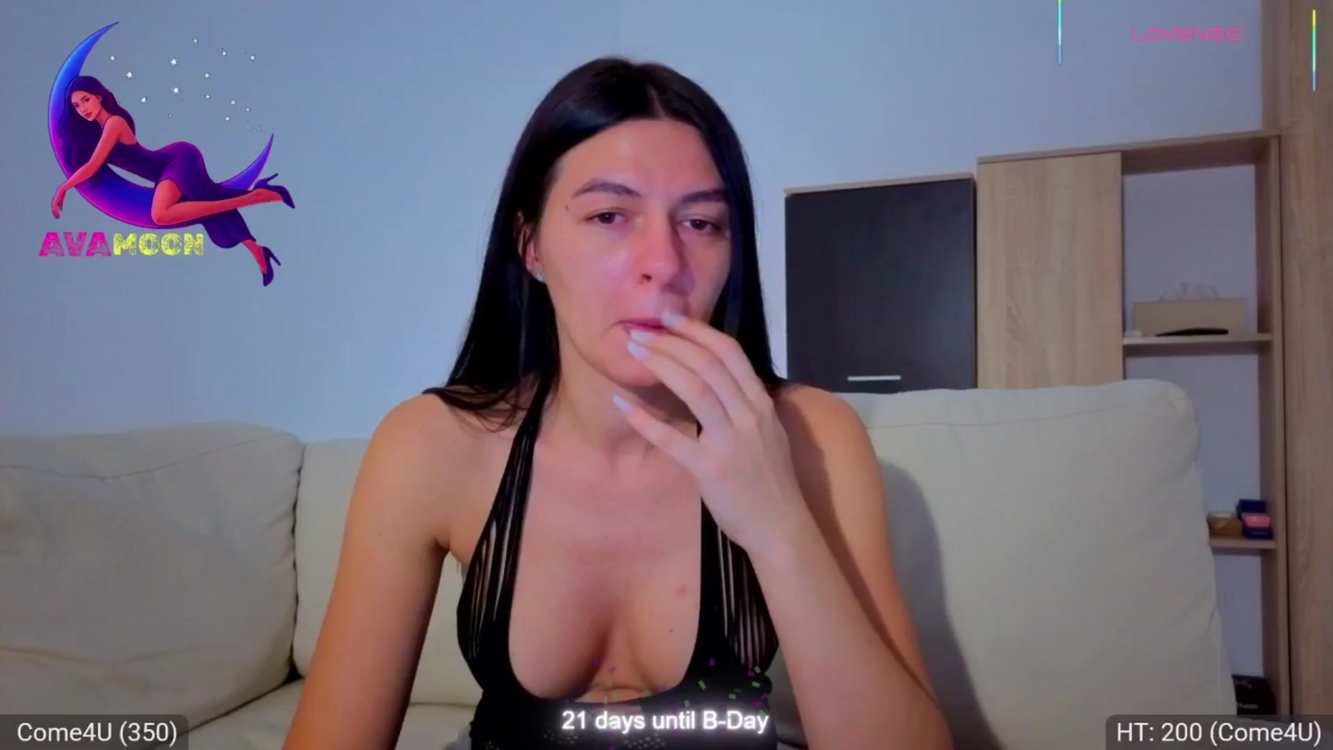 Gallery image thumbnail from AvaMoonlight's myfreecams stream on, 11/19/2025, 24:59 image 1 of 20