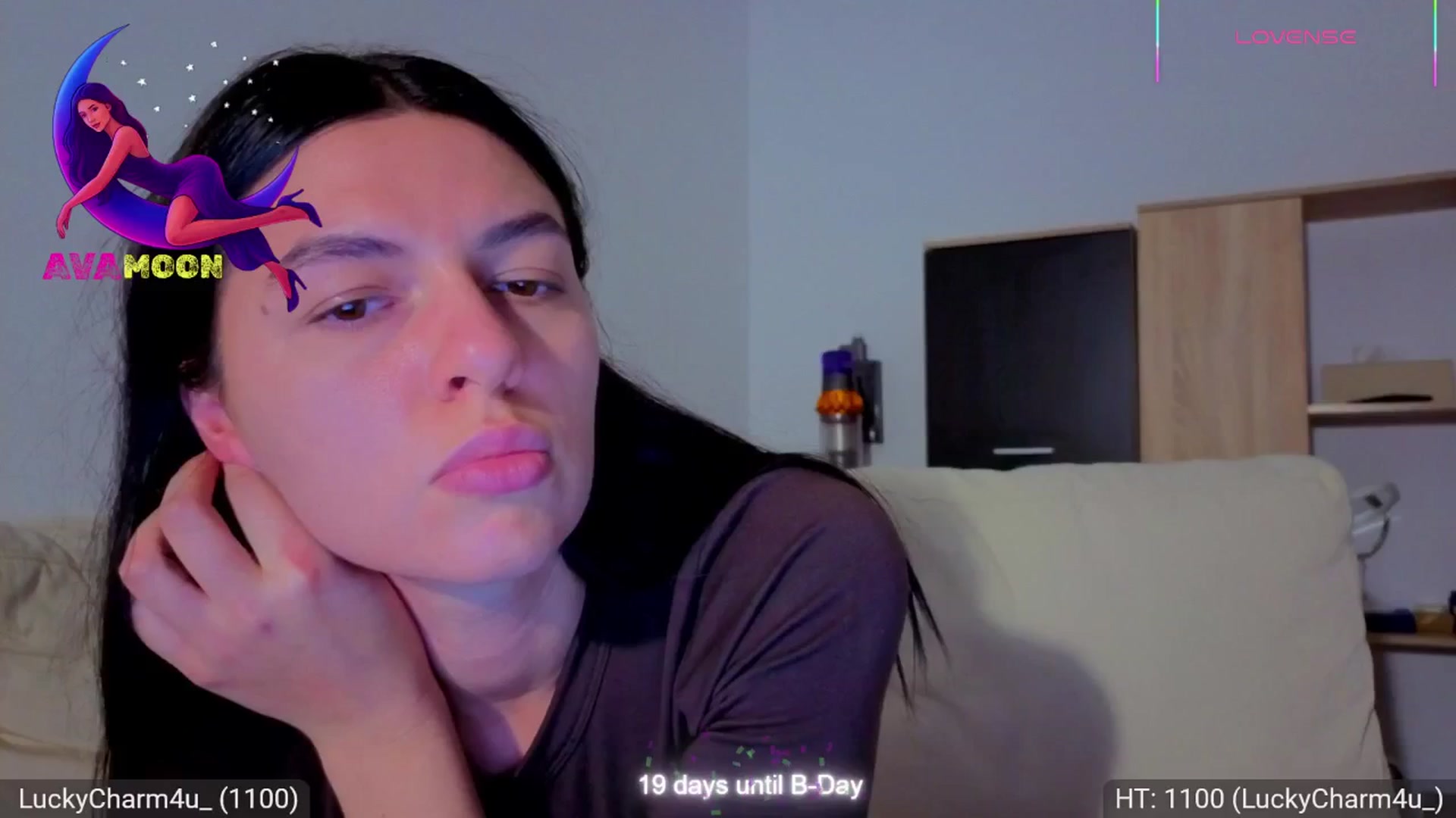 Gallery image thumbnail from AvaMoonlight's myfreecams stream on, 11/20/2025, 17:09 image 19 of 20