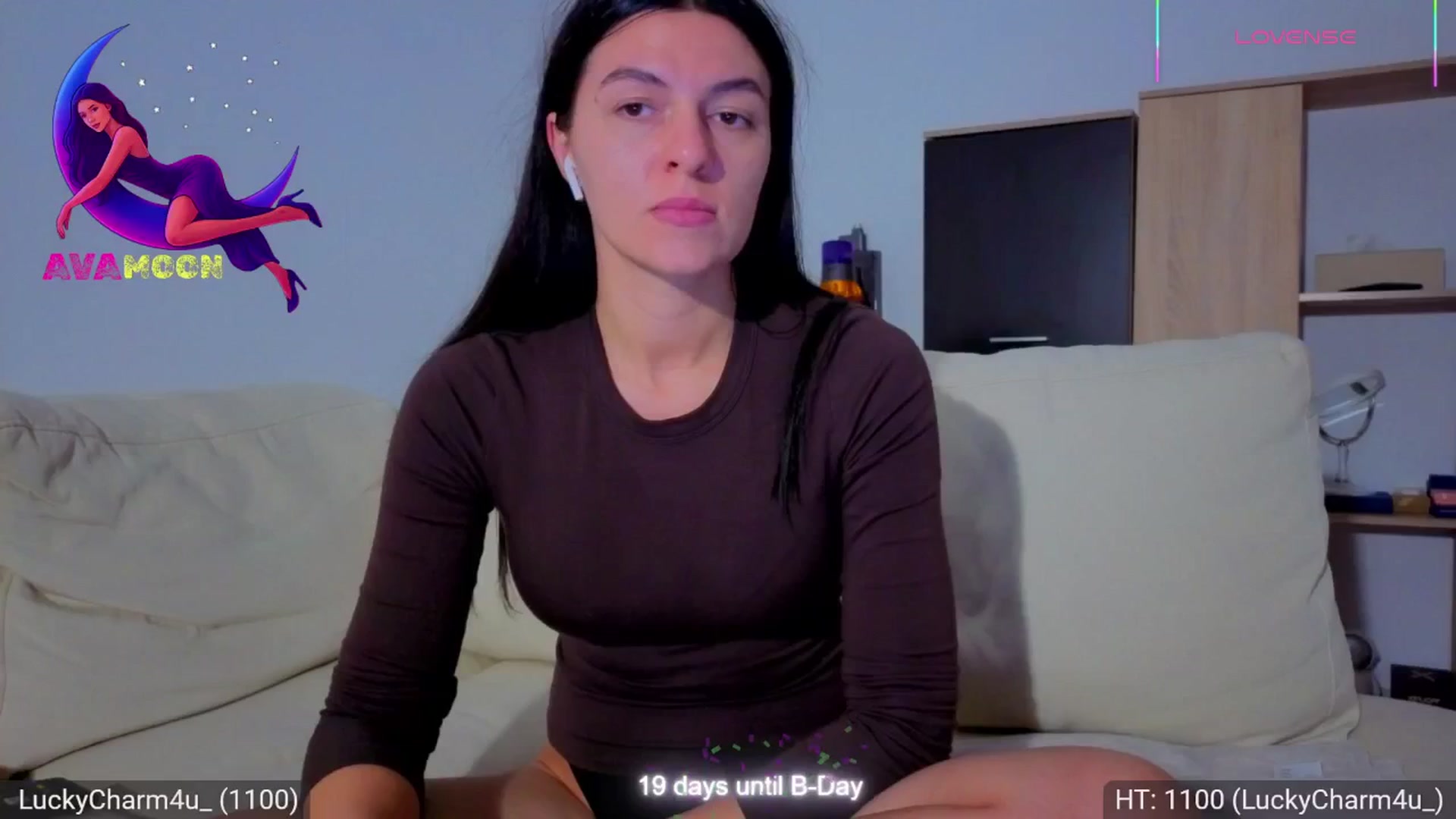 Gallery image thumbnail from AvaMoonlight's myfreecams stream on, 11/20/2025, 17:09 image 14 of 20