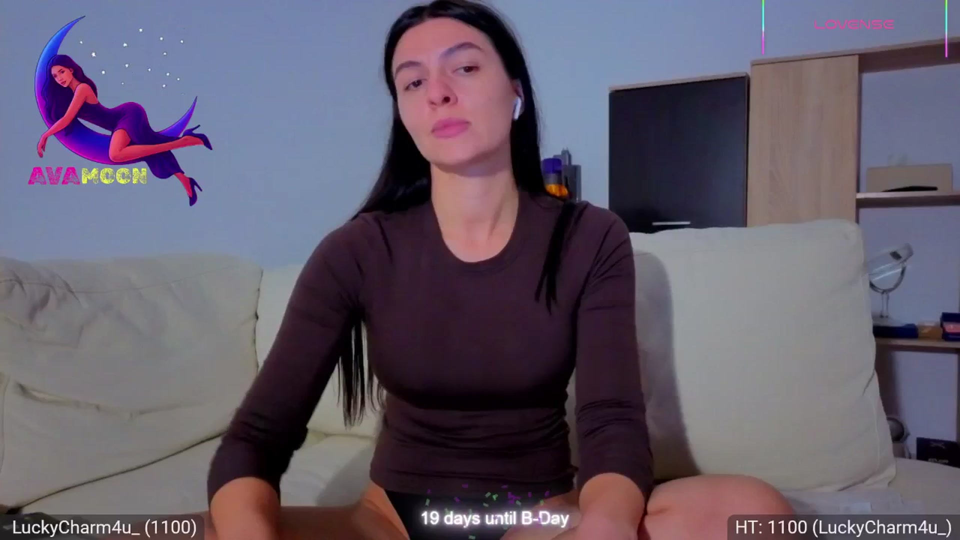 Gallery image thumbnail from AvaMoonlight's myfreecams stream on, 11/20/2025, 17:09 image 13 of 20