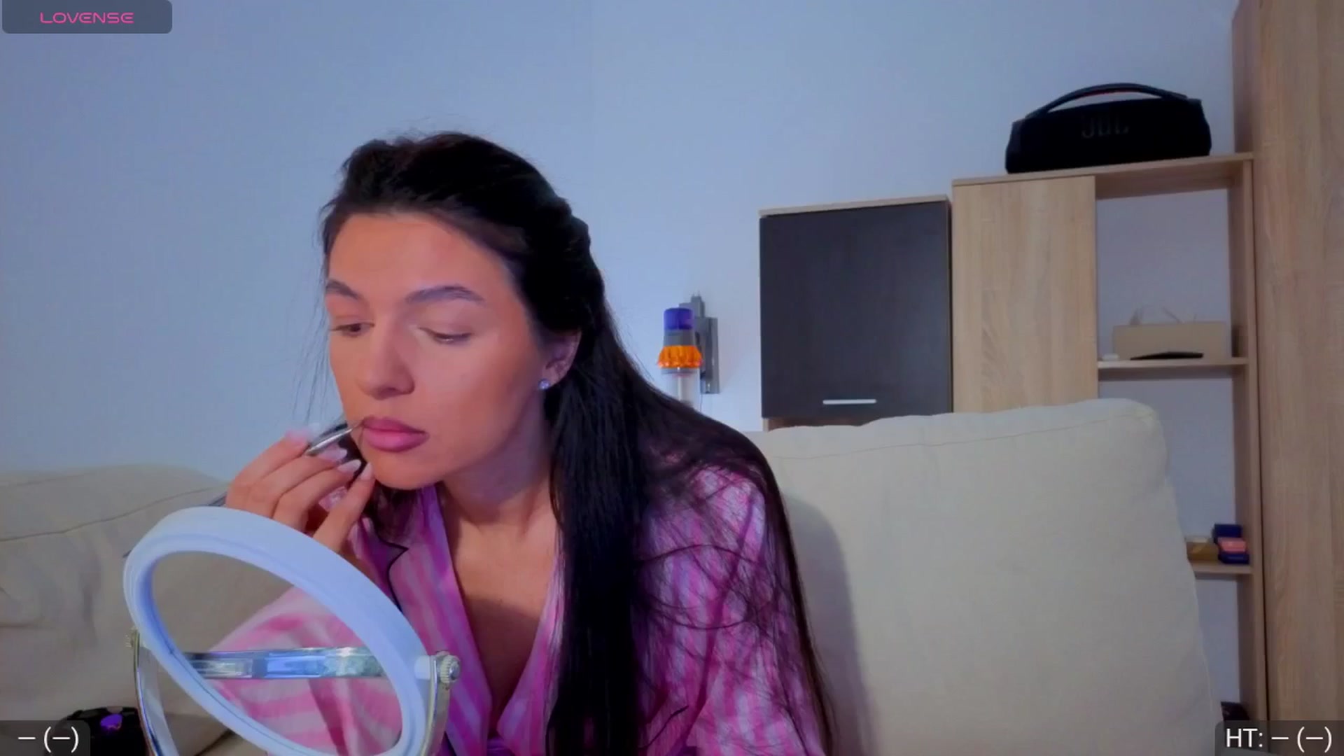 Gallery image thumbnail from AvaMoonlight's myfreecams stream on, 11/22/2025, 17:00 image 1 of 20