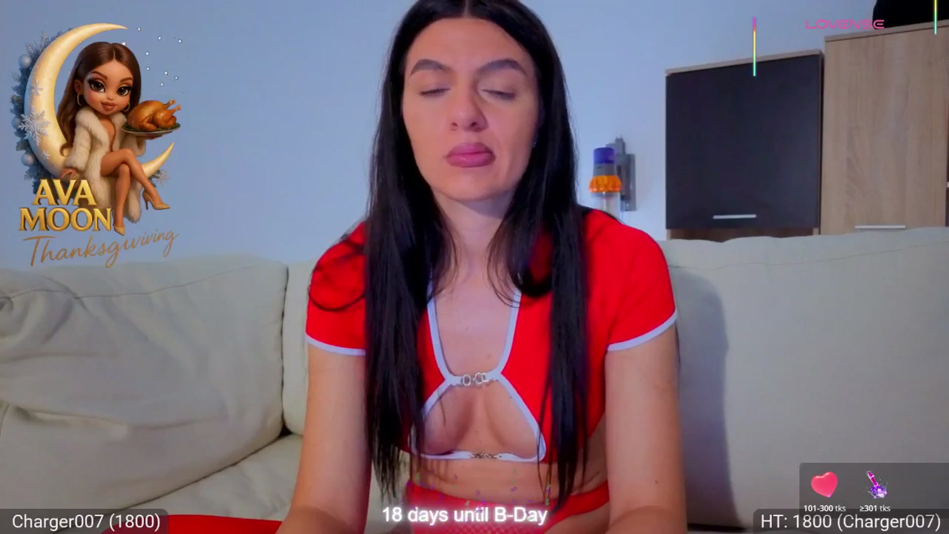 Gallery image thumbnail from AvaMoonlight's myfreecams stream on, 11/23/2025, 01:21 image 19 of 20
