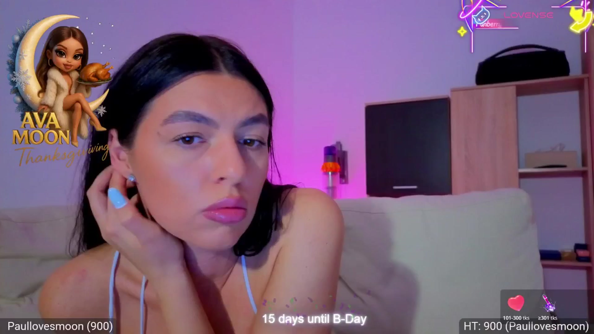 Gallery image thumbnail from AvaMoonlight's myfreecams stream on, 11/26/2025, 17:12 image 16 of 20