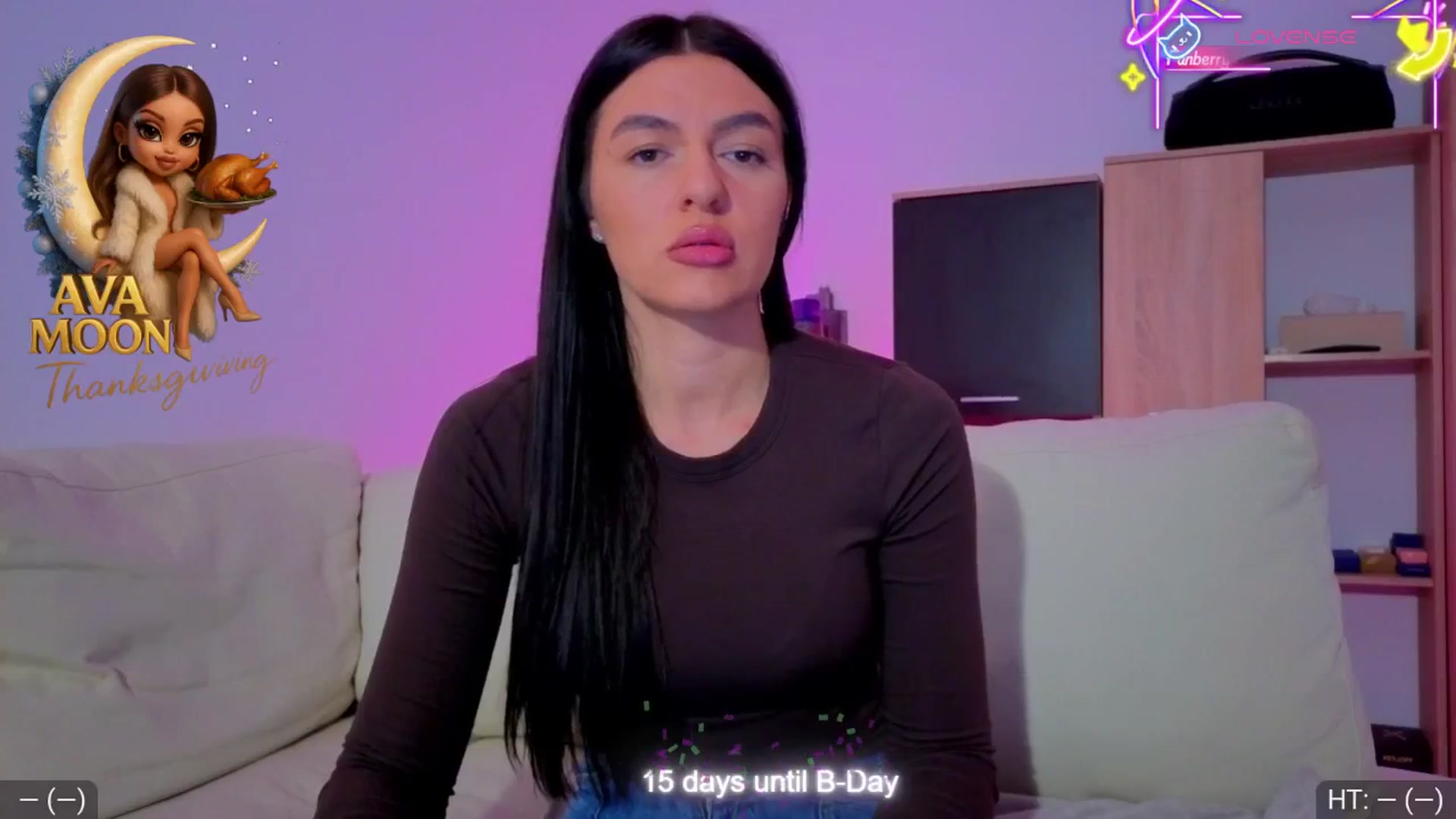 Gallery image thumbnail from AvaMoonlight's myfreecams stream on, 11/27/2025, 17:22 image 4 of 20