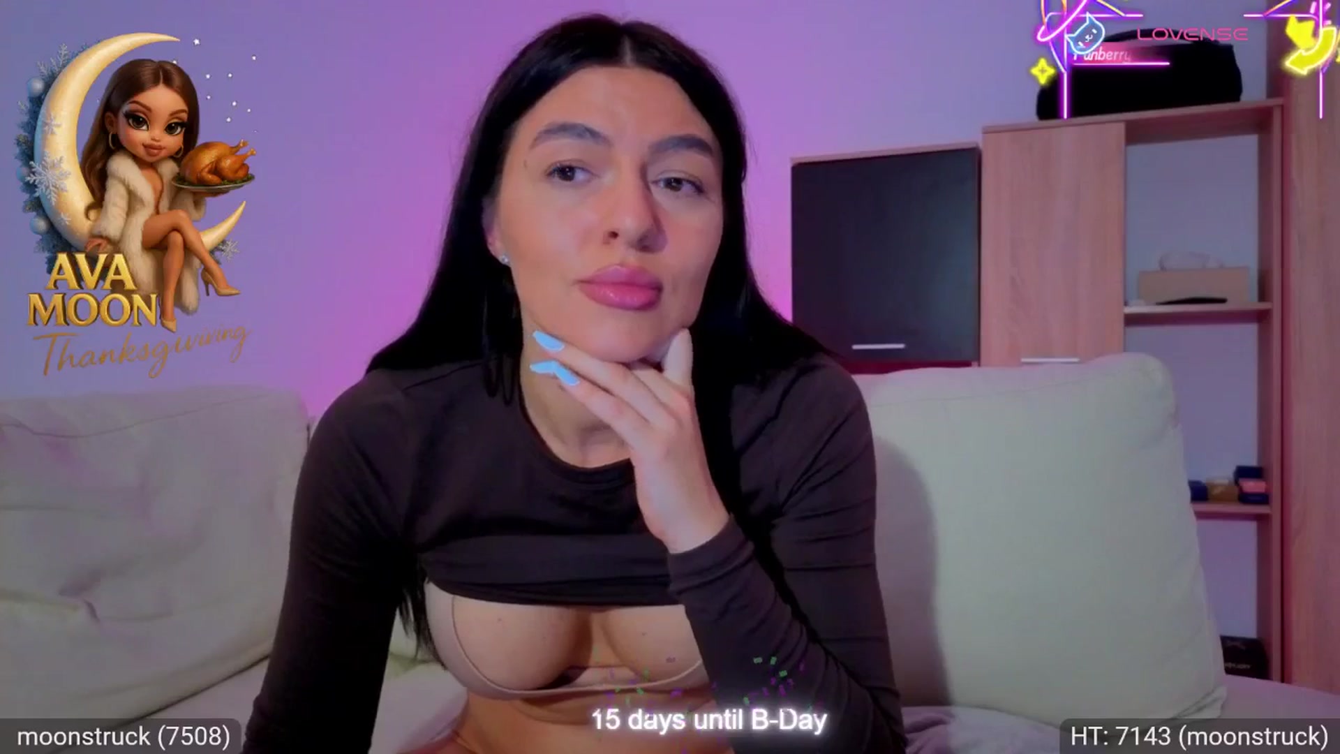 Gallery image thumbnail from AvaMoonlight's myfreecams stream on, 11/27/2025, 17:22 image 19 of 20