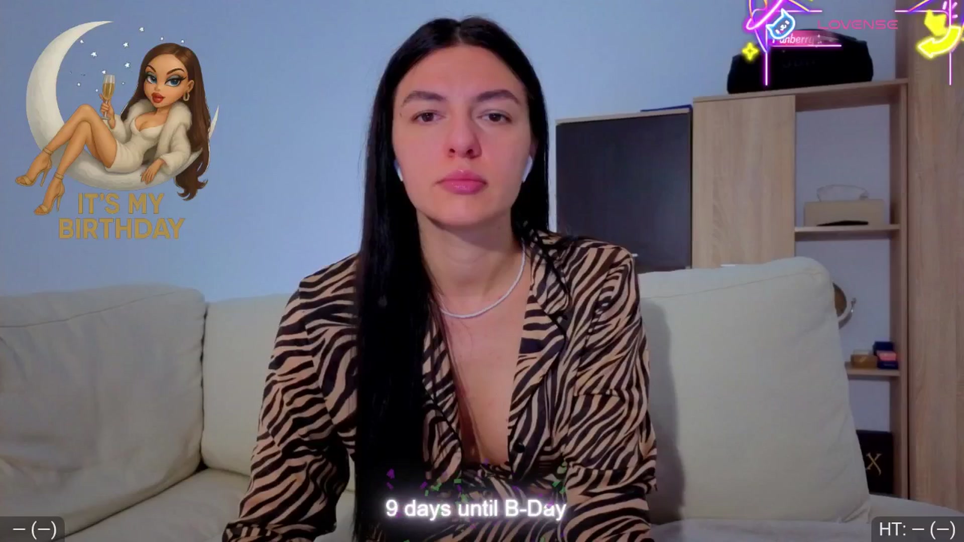 Gallery image thumbnail from AvaMoonlight's myfreecams stream on, 12/01/2025, 17:13 image 2 of 20