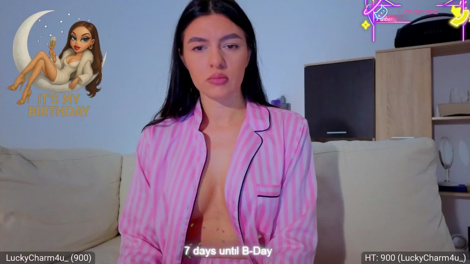 Gallery image thumbnail from AvaMoonlight's myfreecams stream on, 12/03/2025, 16:46 image 7 of 20