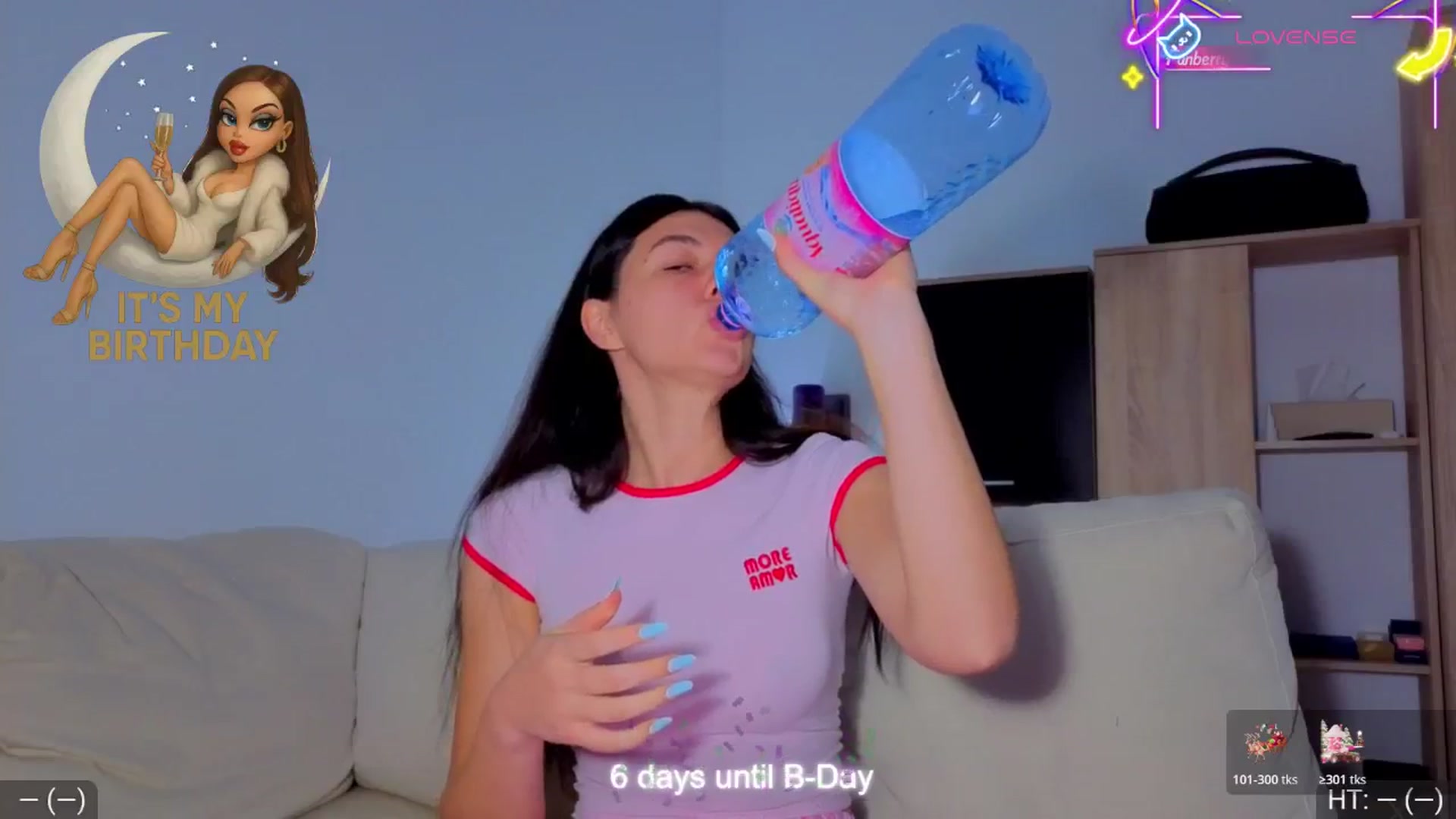Gallery image thumbnail from AvaMoonlight's myfreecams stream on, 12/04/2025, 17:09 image 16 of 20