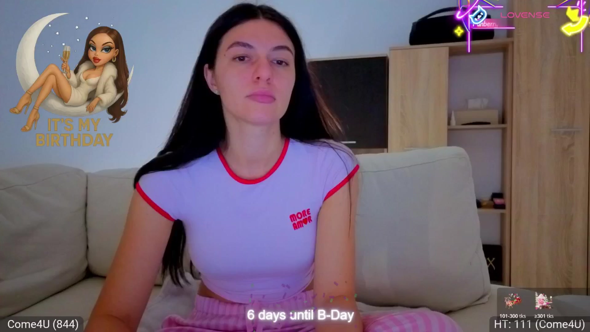 Gallery image thumbnail from AvaMoonlight's myfreecams stream on, 12/05/2025, 24:57 image 5 of 20