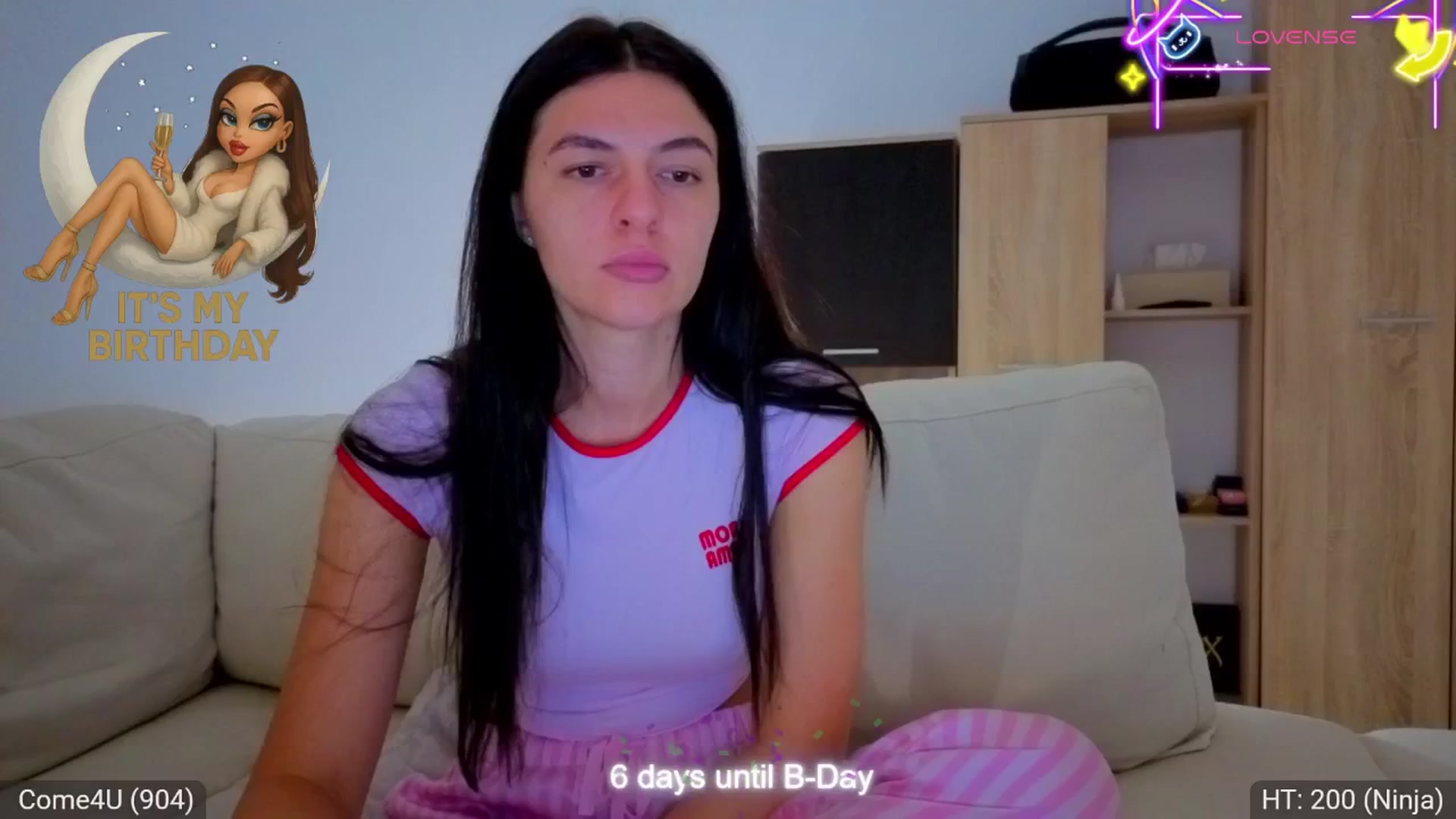 Gallery image thumbnail from AvaMoonlight's myfreecams stream on, 12/05/2025, 24:57 image 16 of 20