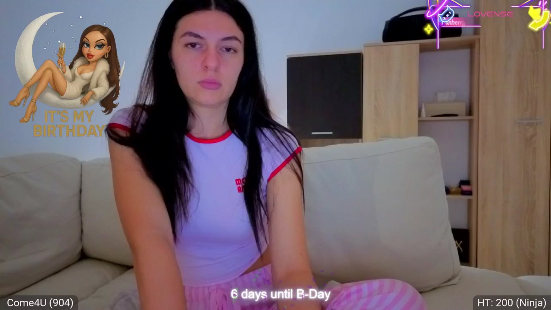 Gallery image thumbnail from AvaMoonlight's myfreecams stream on, 12/05/2025, 24:57 image 18 of 20