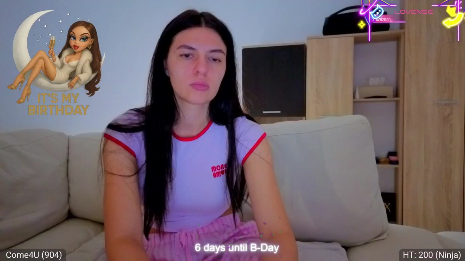 Gallery image thumbnail from AvaMoonlight's myfreecams stream on, 12/05/2025, 24:57 image 14 of 20