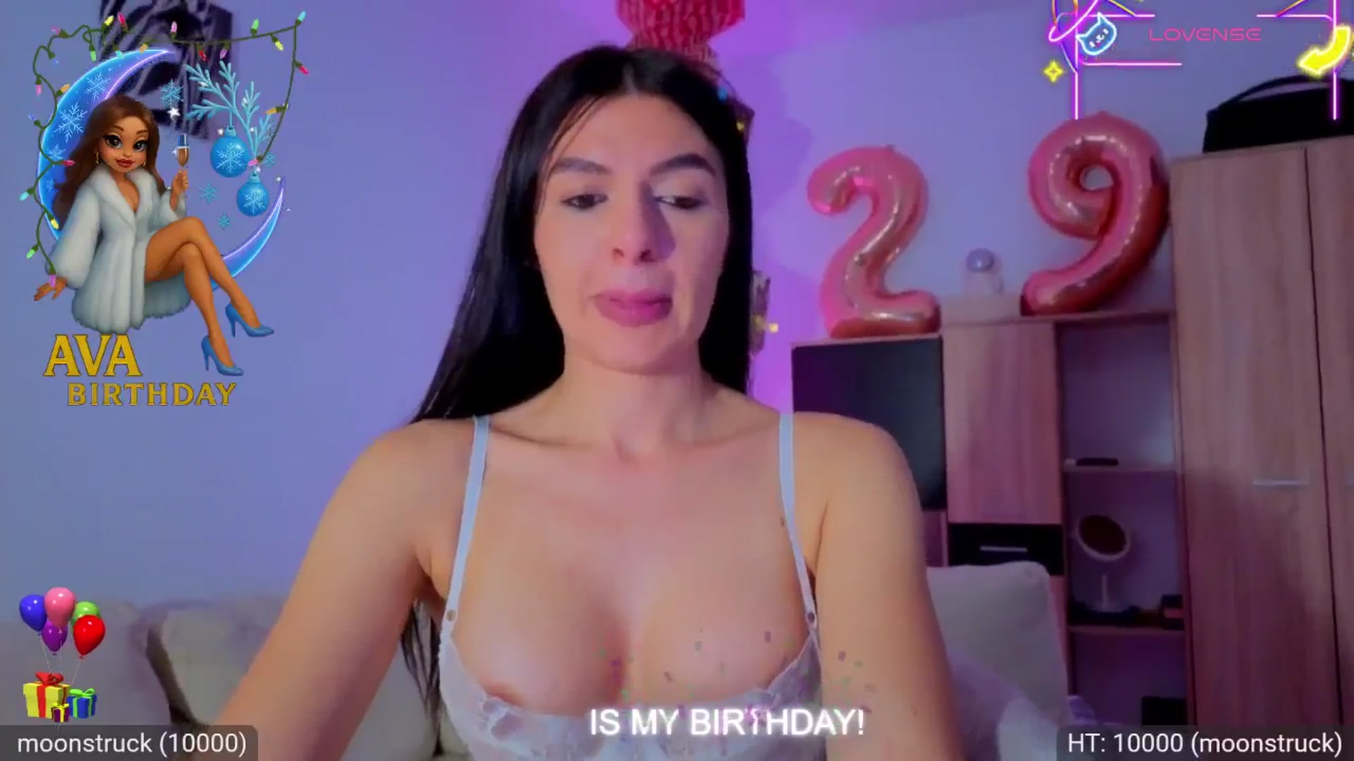 Gallery image thumbnail from AvaMoonlight's myfreecams stream on, 12/11/2025, 01:35 image 14 of 20