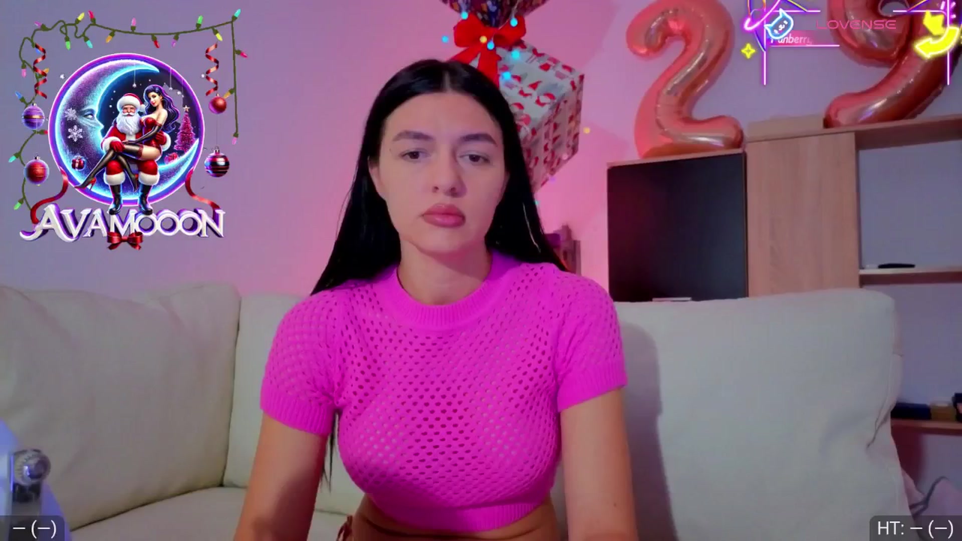 Gallery image thumbnail from AvaMoonlight's myfreecams stream on, 12/14/2025, 17:00 image 11 of 20