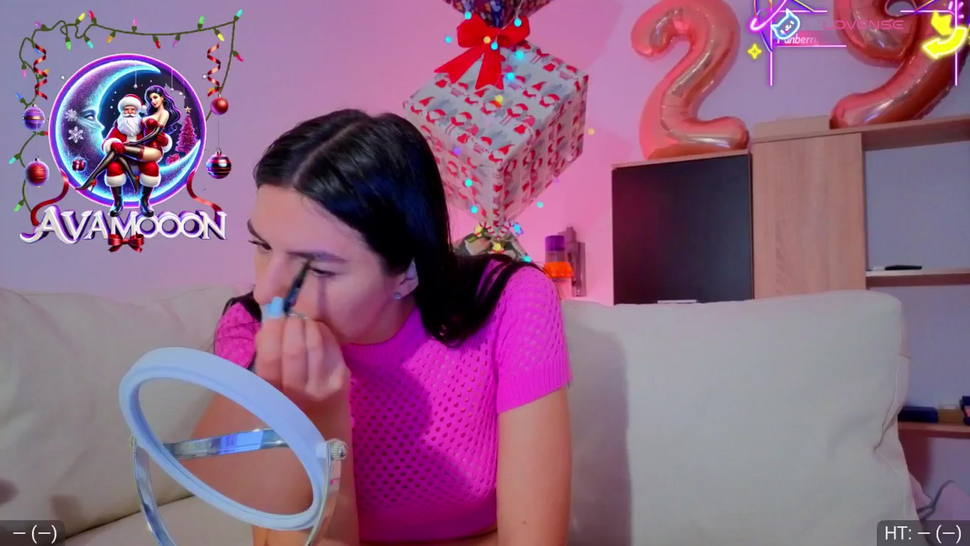 Gallery image thumbnail from AvaMoonlight's myfreecams stream on, 12/14/2025, 17:00 image 17 of 20