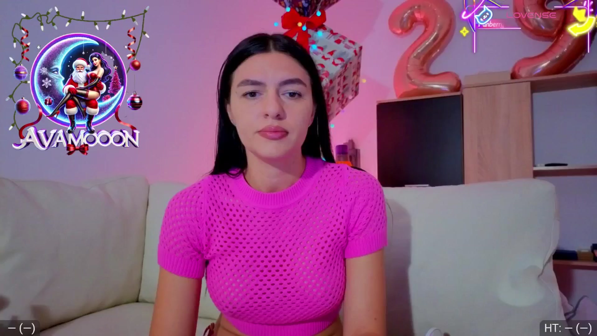Gallery image thumbnail from AvaMoonlight's myfreecams stream on, 12/14/2025, 17:00 image 18 of 20