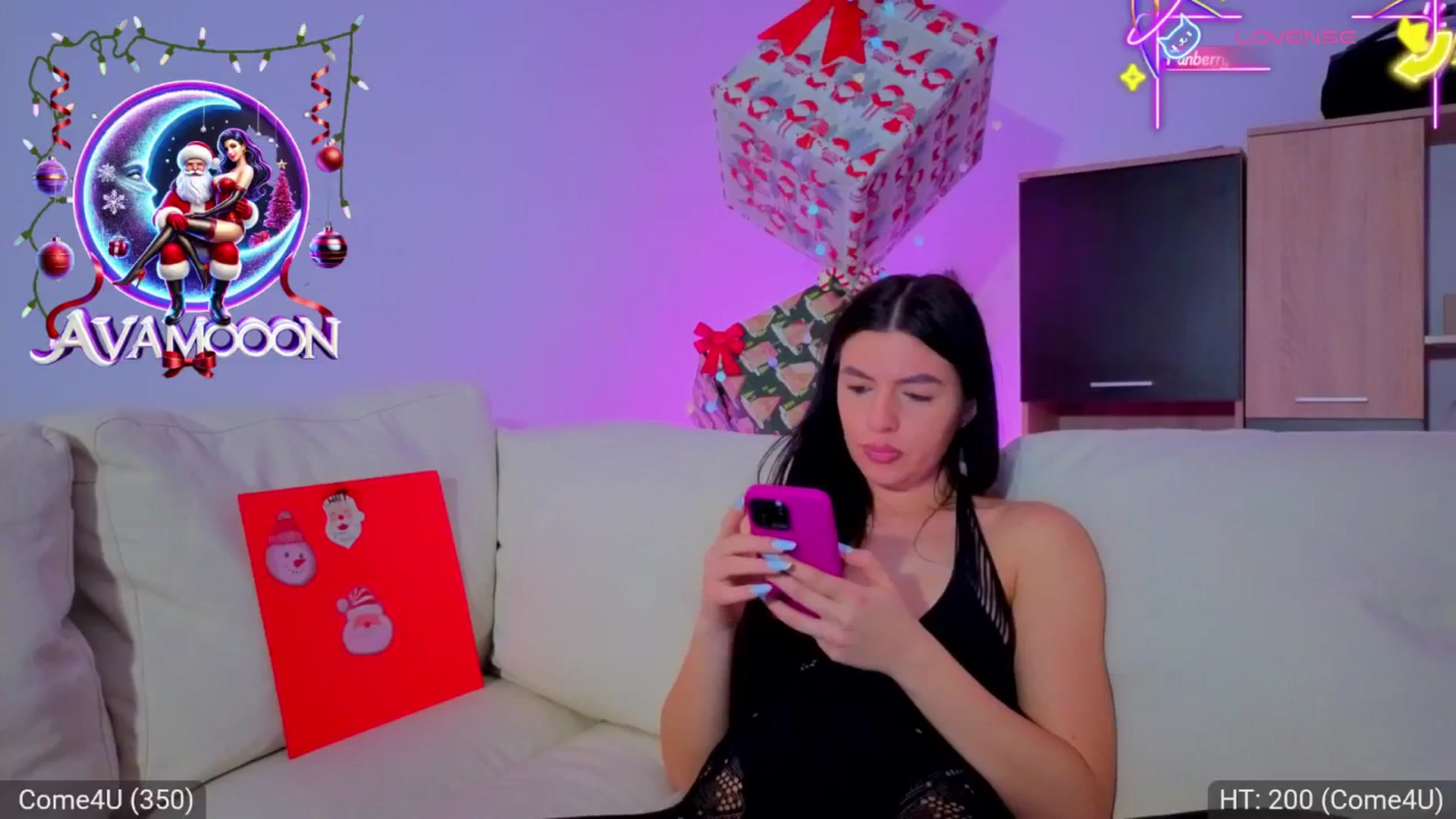 Gallery image thumbnail from AvaMoonlight's myfreecams stream on, 12/18/2025, 01:04 image 12 of 20