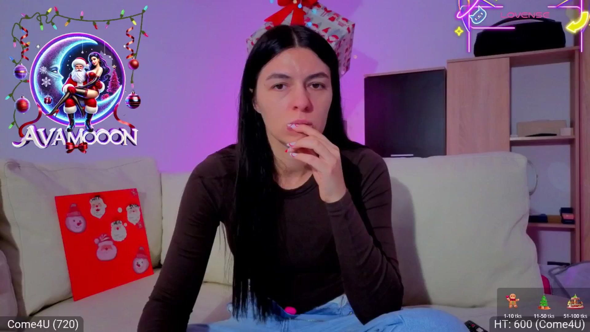 Gallery image thumbnail from AvaMoonlight's myfreecams stream on, 12/18/2025, 17:09 image 9 of 20