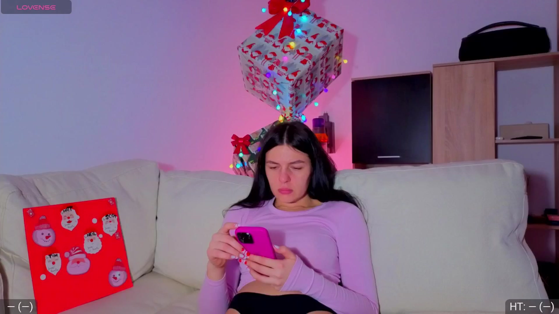 Gallery image thumbnail from AvaMoonlight's myfreecams stream on, 12/20/2025, 01:17 image 1 of 20