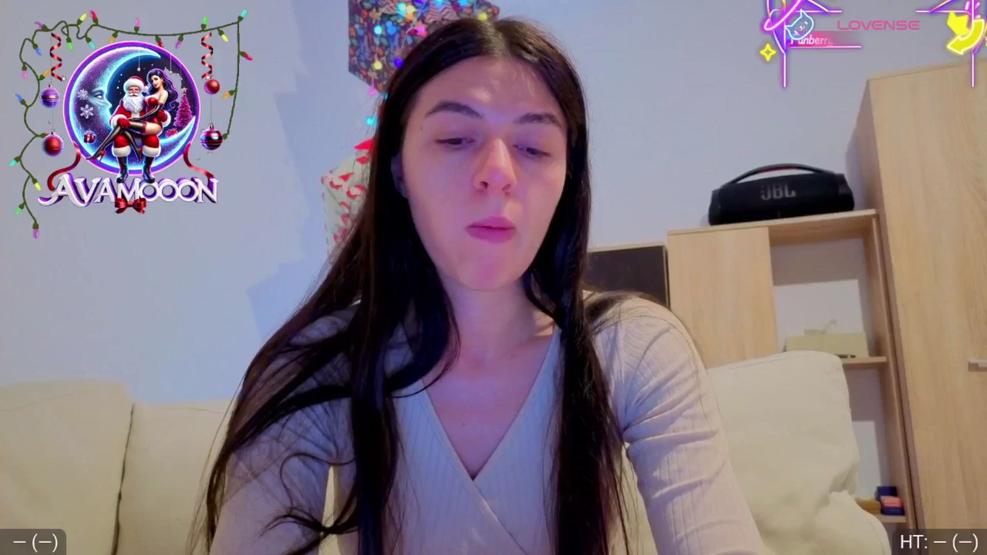 Gallery image thumbnail from AvaMoonlight's myfreecams stream on, 12/21/2025, 16:48 image 8 of 20