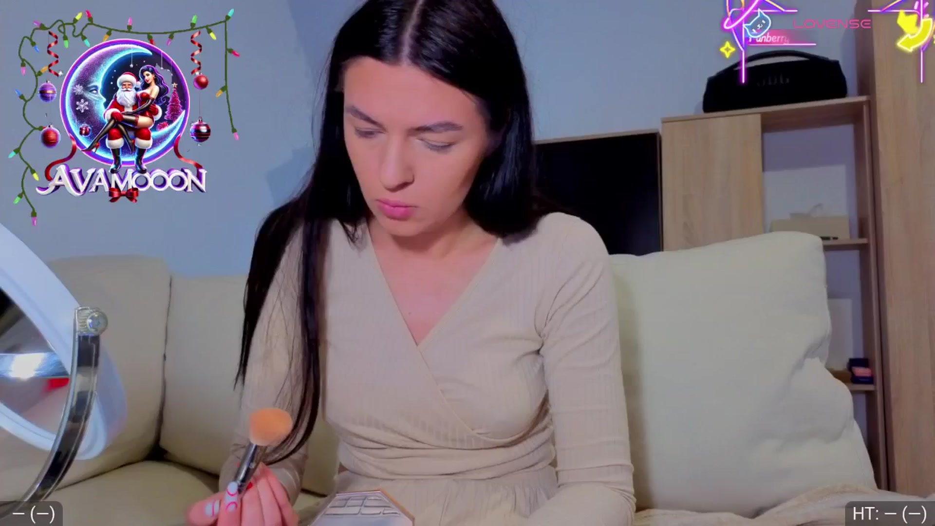 Gallery image thumbnail from AvaMoonlight's myfreecams stream on, 12/21/2025, 16:48 image 16 of 20