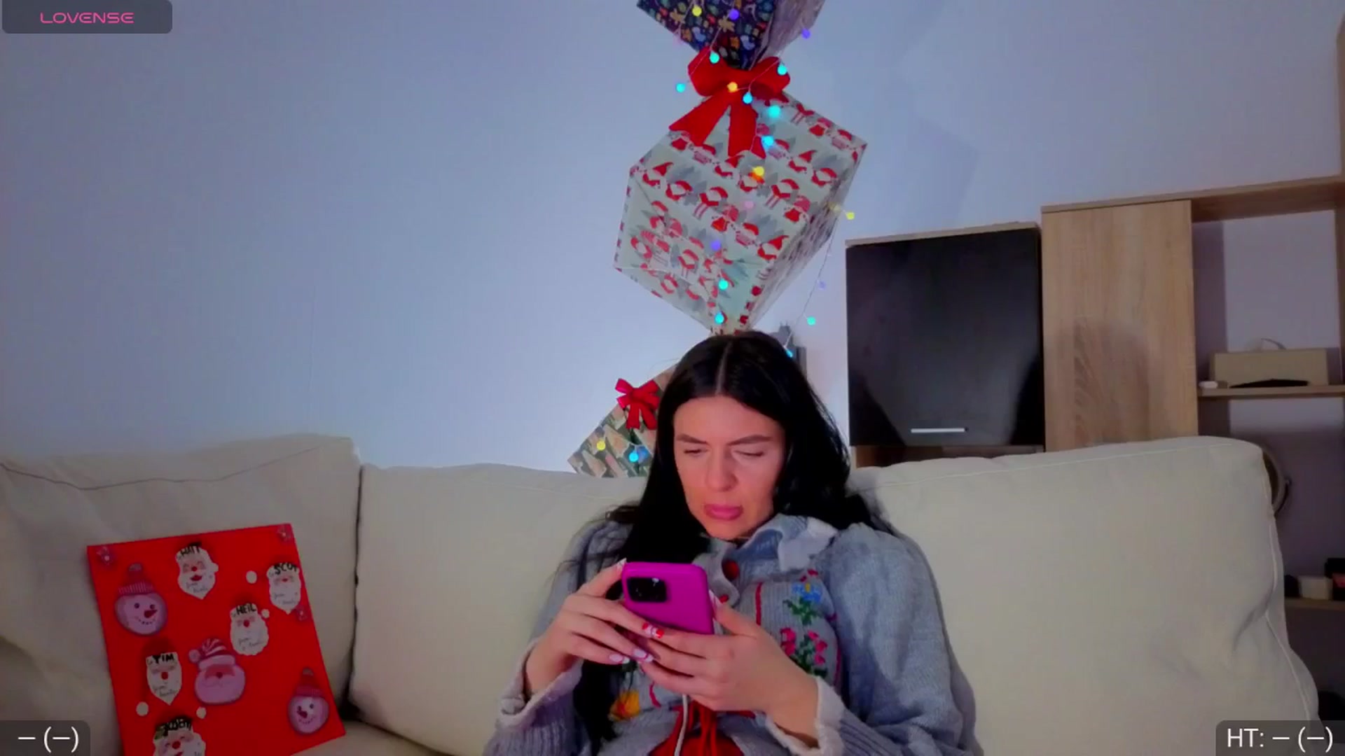 Gallery image thumbnail from AvaMoonlight's myfreecams stream on, 12/24/2025, 23:42 image 18 of 20