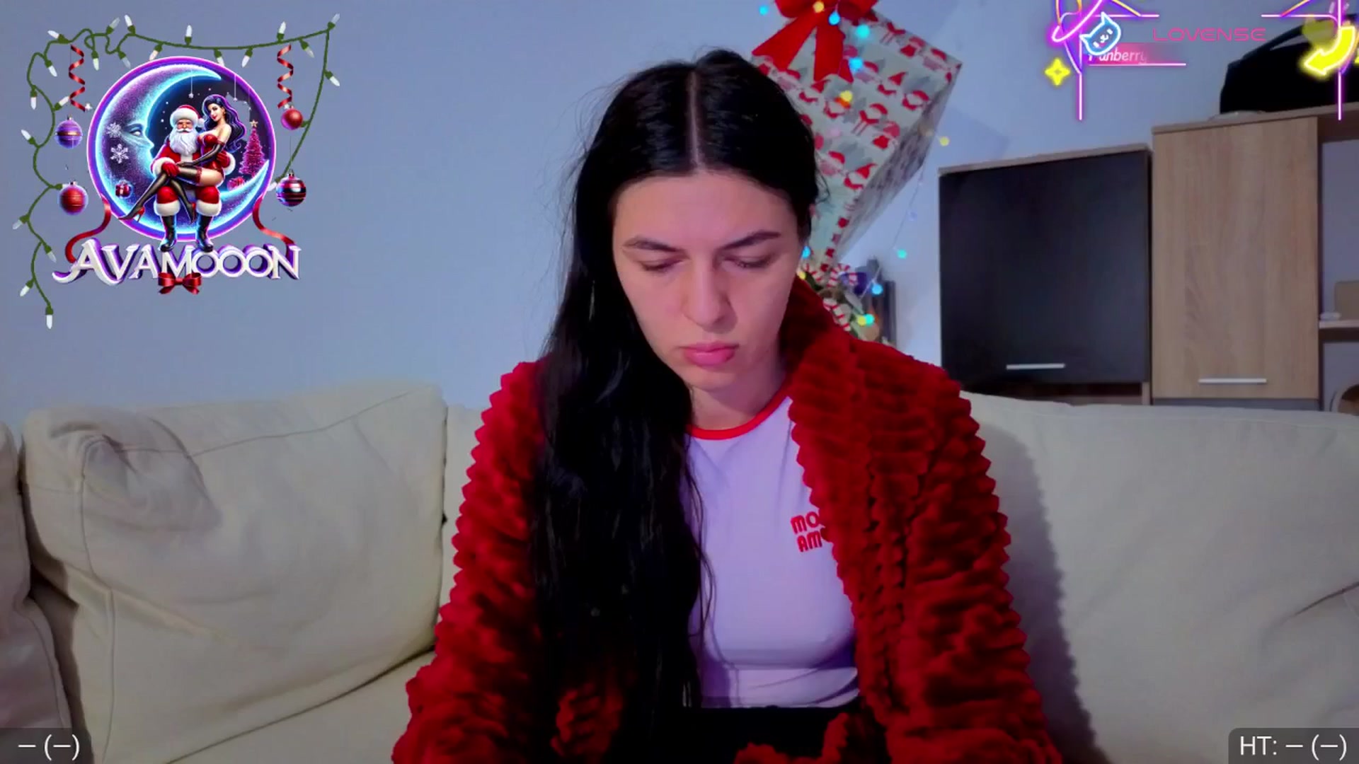Gallery image thumbnail from AvaMoonlight's myfreecams stream on, 12/26/2025, 17:13 image 11 of 20
